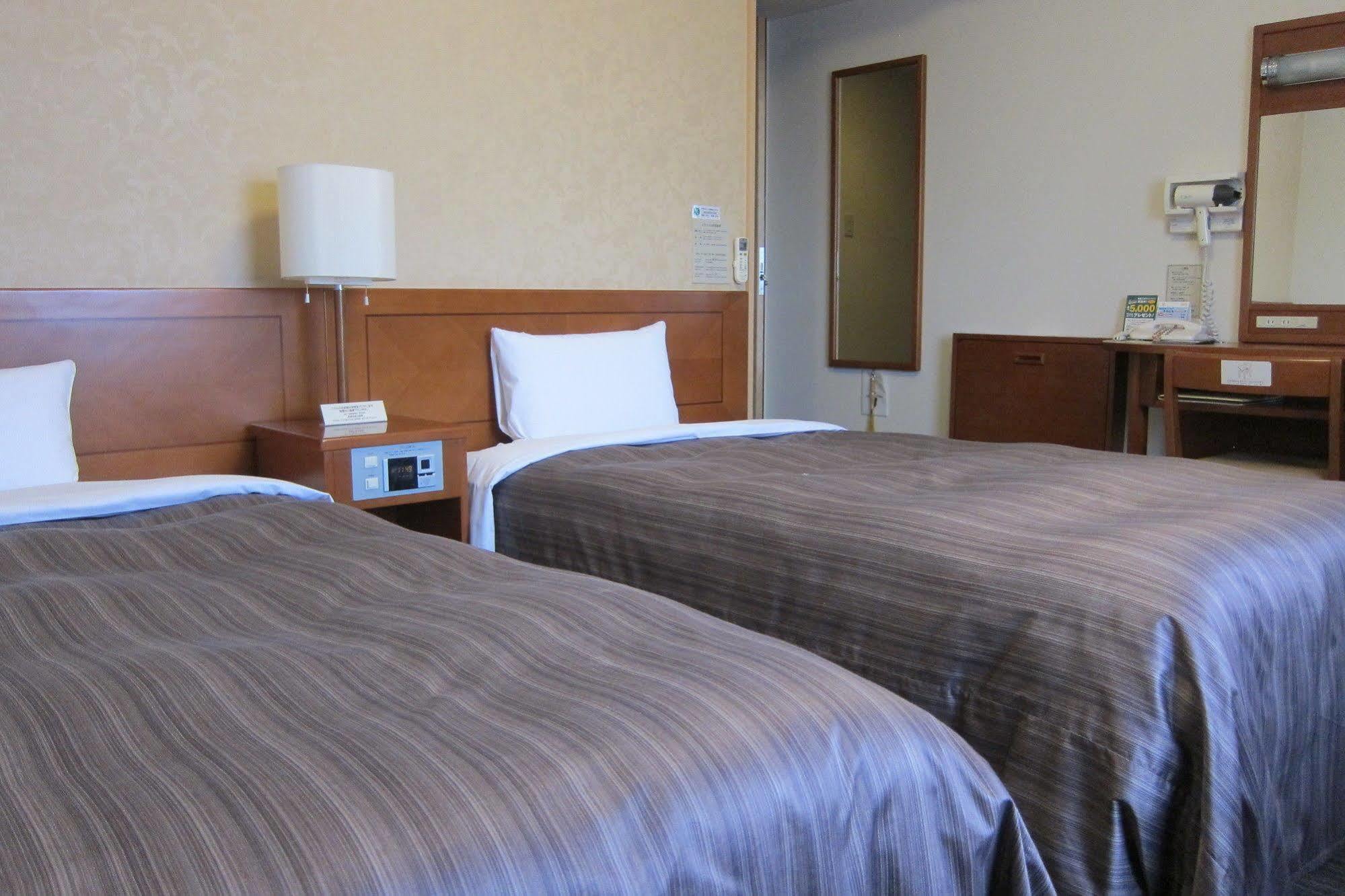 Hotel Route-Inn Tosu Ekimae Zewnętrze zdjęcie