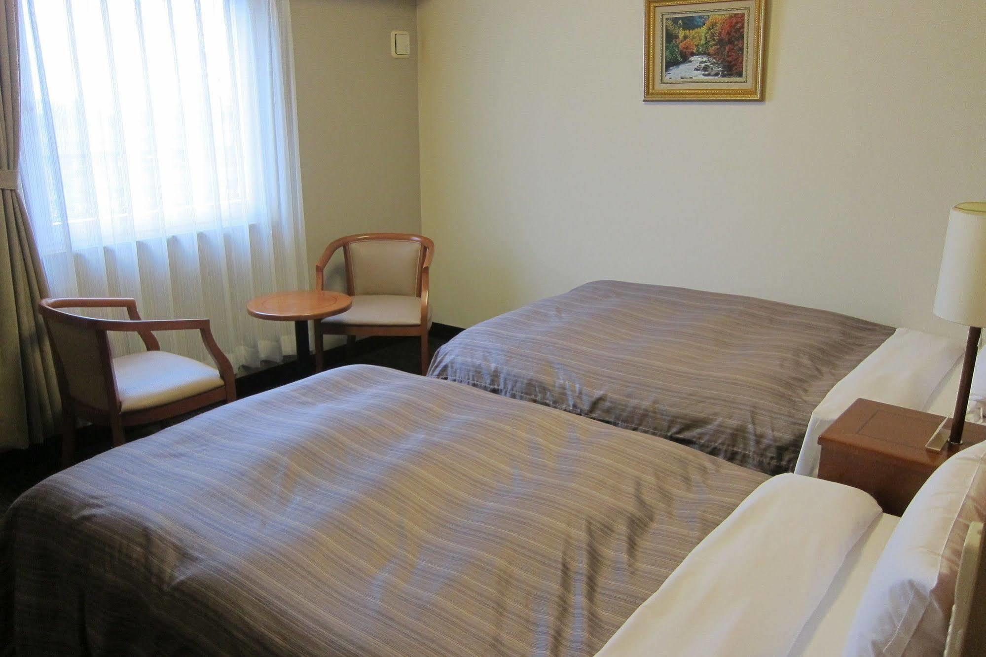 Hotel Route-Inn Tosu Ekimae Zewnętrze zdjęcie