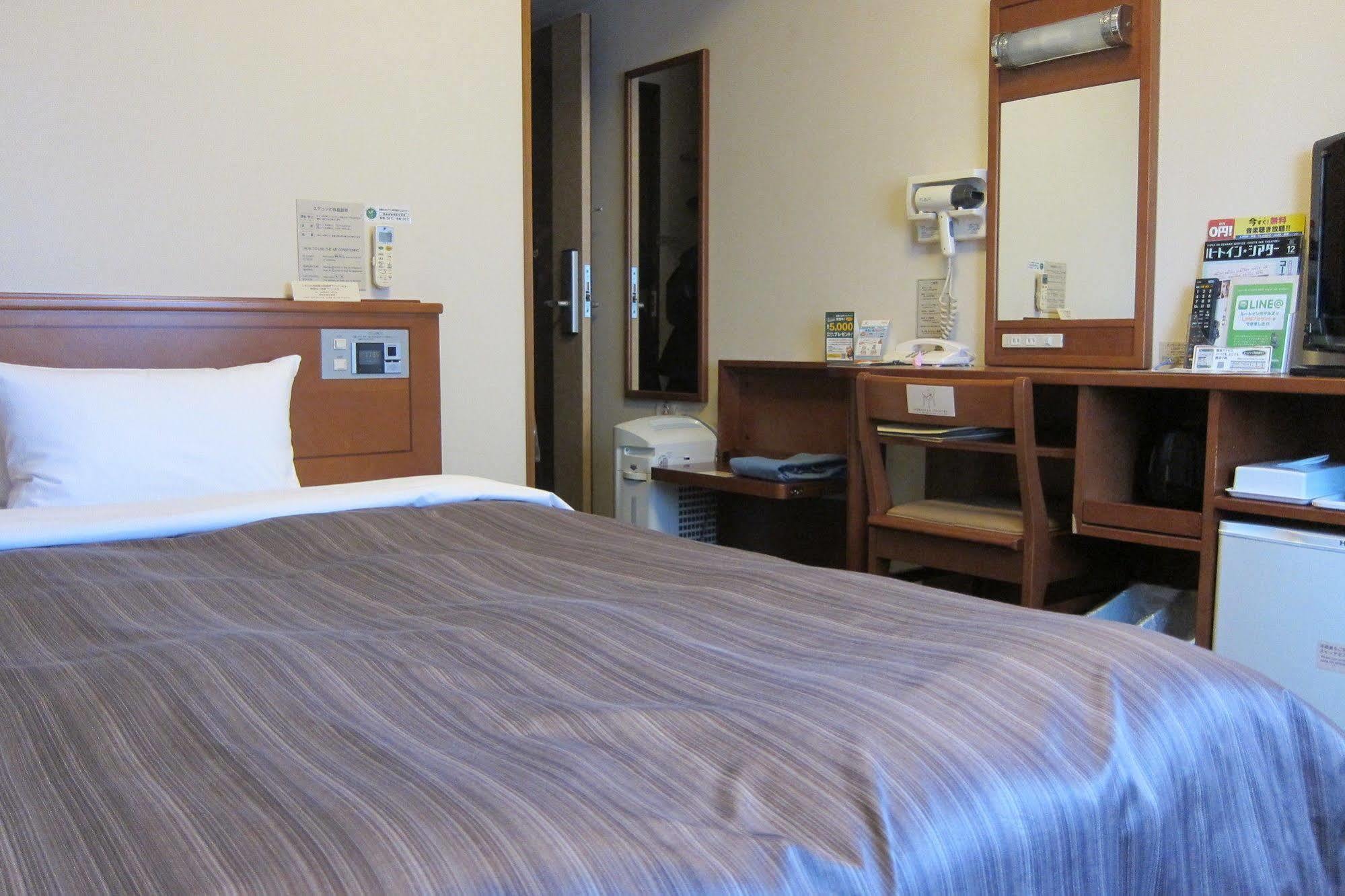 Hotel Route-Inn Tosu Ekimae Zewnętrze zdjęcie